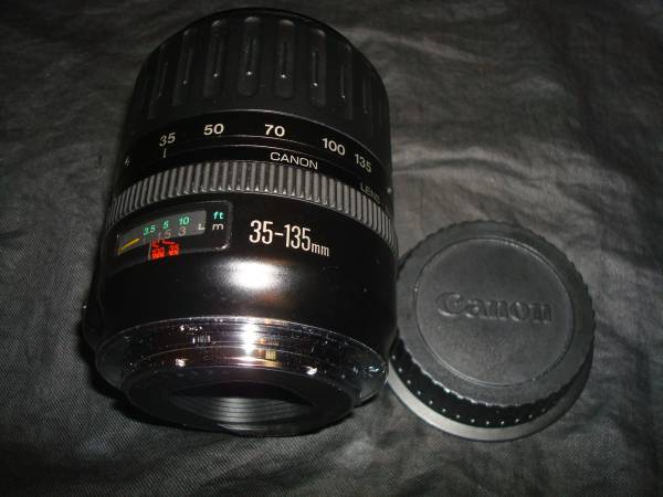 CANON ULTRASONIC ZOOM LENS EF 35-135mm 1:4-5.6
