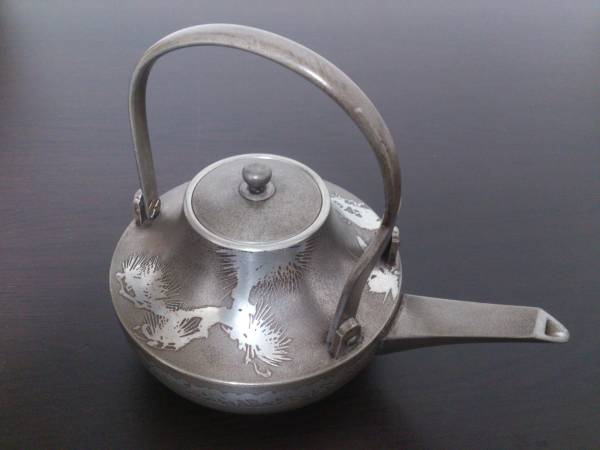龍文堂造 錫製酒器 御銚子 贈呈品 重さ364g 共箱付 時代物 1円～(錫製