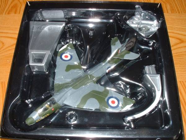 ■即決CORGI 1/72【ホーカーハンター GA.11イギリス海軍】限定品