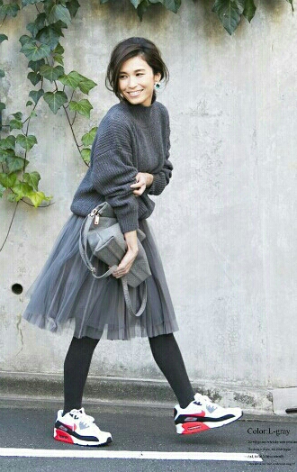 & nostalgia プリーツチュールスカート ノスタルジア グレー