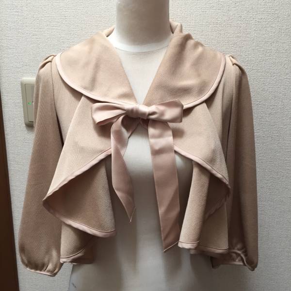 TO BE CHIC ベージュボレロ