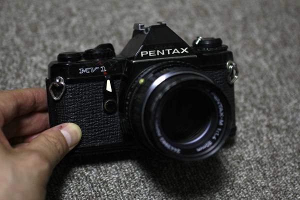 PENTAX SMC PENTAX-M 50mm F1.4 カメラ付_2
