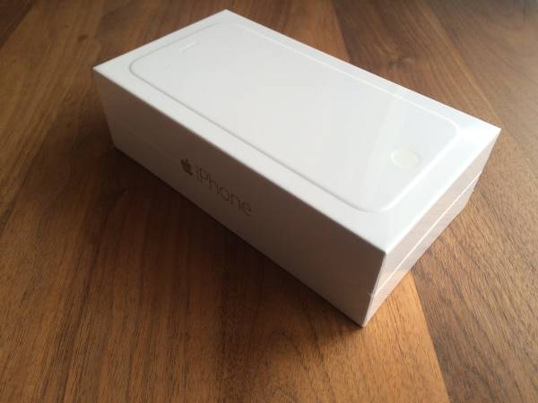 送料無料 iPhone6 SIMフリー 64GB ゴールド 新品未開封_1