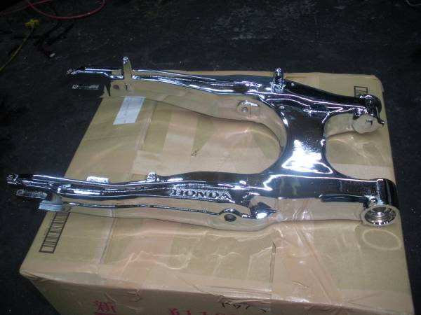 CBX　400　550　F　メッキ加工後未使用　スイングアーム