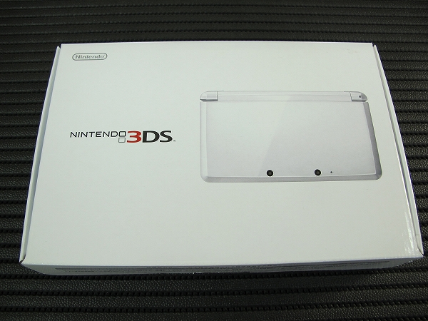 旧型 ニンテンドー 3DS 本体 未使用 ピュアホワイト 送料無料 a