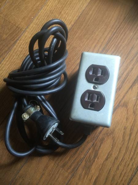 USA ヴィンテージ コンセント 2口 工業系 インダストリアル