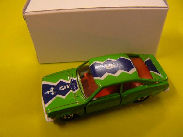 極レア初期トミカ②　15-2-11　サニーレーシングの緑に青線/G19