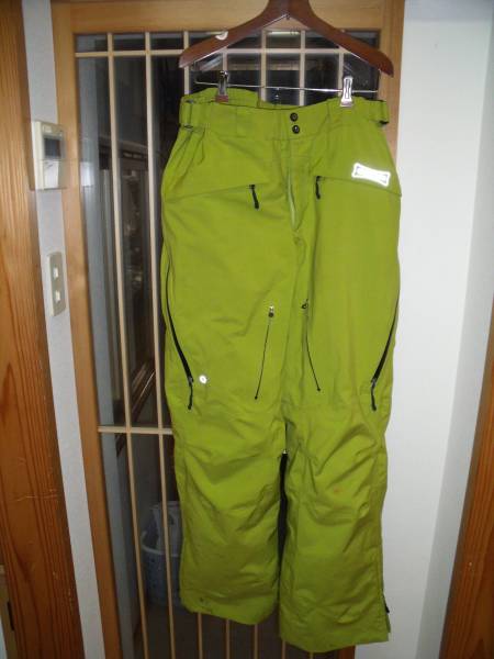 GOLDWIN 　G11350 XL ライム　裾切れ有　現状　ベンチレーション