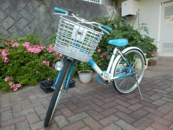 24インチ子供用自転車中古難あり 水色＋白(24インチ～)｜売買された