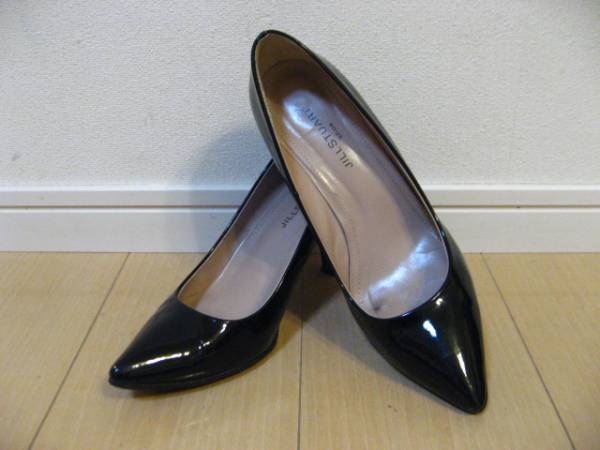 ☆美品☆ジルスチュアート 美脚 エナメル パンプス 黒 24.5㎝