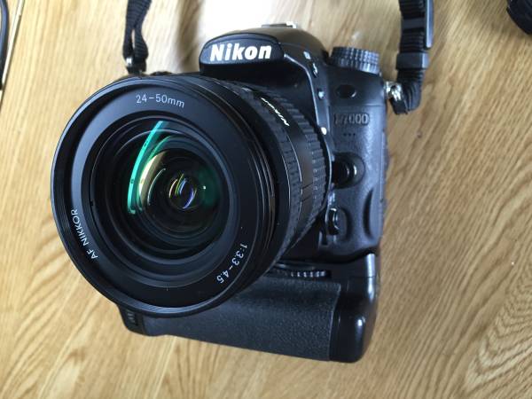 NIKON ニコンD7000 ダブルレンズセット バッテリグリップ付き