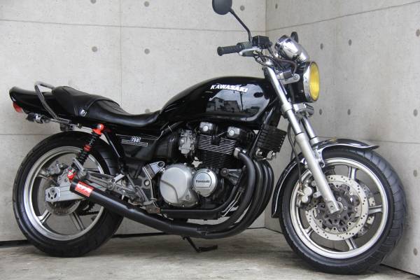 カワサキ ゼファー400 C4 Z2ブラック爆発仕様 車検付(251cc-400cc