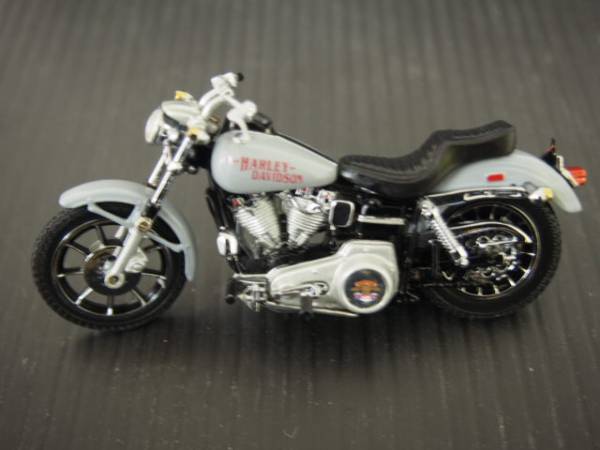 フランクリンミント 1977ハーレーダビッドソン1:24