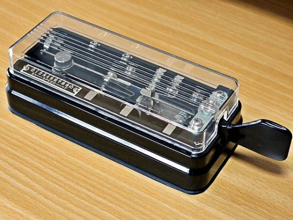 ☆ハイモンド バグキー BK-100 HI-MOUND⁄ハイモンド BK-100 【公式通販】