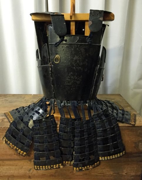 江戸初期雪ノ下胴 黒漆塗五枚胴 六段草摺　鎧兜甲冑仙台胴伊達