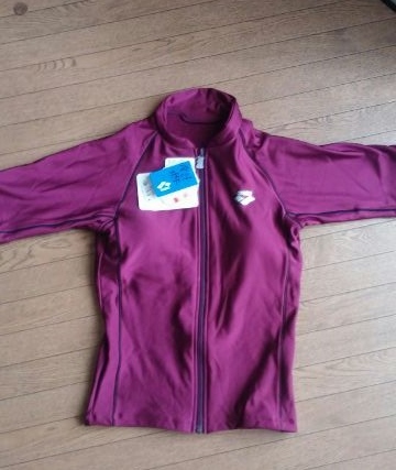 値下げアリーナレディースフィットネス水着　11L 　裏起毛