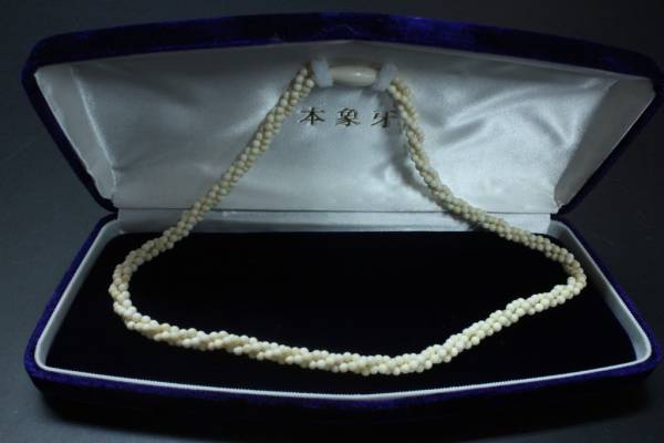 ●本象牙　編み目ネックレス　未使用