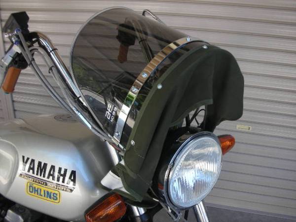 XJR・XJ400D・RZ250用 新幹線風防 スモークスクリーン 新品(ヤマハ用