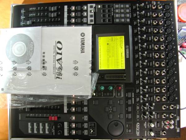 YAMAHA ( ヤマハ ) / 01V96i（ ほぼ新品）ハードケース付