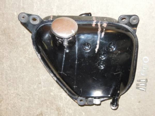 ☆☆ＣＢ７５０Ｋ２オイルタンク☆☆