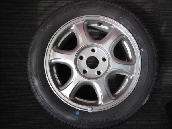 トヨタ純正タイヤホイール 205/55R16 ブリジストンRE010