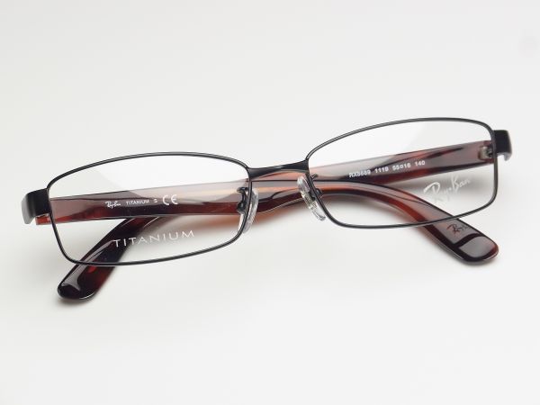 L1465本物/イタリア製*レイバン*チタンフレーム眼鏡/RX8689