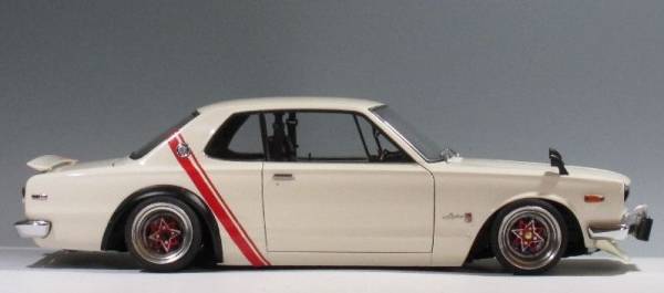 1/18 ハコスカ GT-R スカイライン スターシャーク 改 (乗用車)｜売買