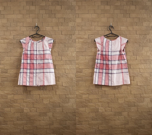 新品保管物 正規品 バーバリー チルドレン ノースリーブブラウス