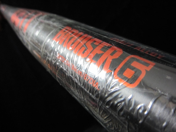 ●新品●ゼット●中学硬式用金属バット●BRUISER6●