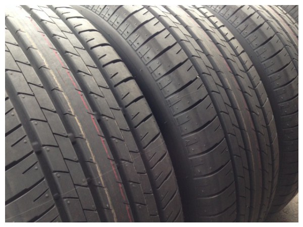 P597 送料込　新車外しイボ付　235/55R18　BS 15年製　4本