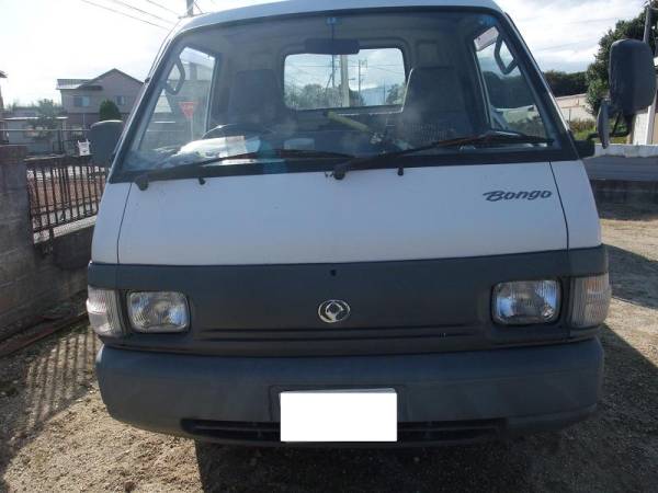 ☆マツダ・ボンゴトラック・書類付・部品取車・丸車☆
