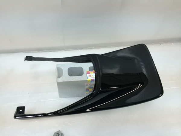 ゼファー 400 初期 BEET テール 美品 割れなし 塗装済み CBX GP(リア