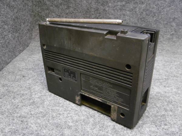 東芝 TRYX1600 3バンドラジオ RP-1600F 難ありジャンク(アンティーク