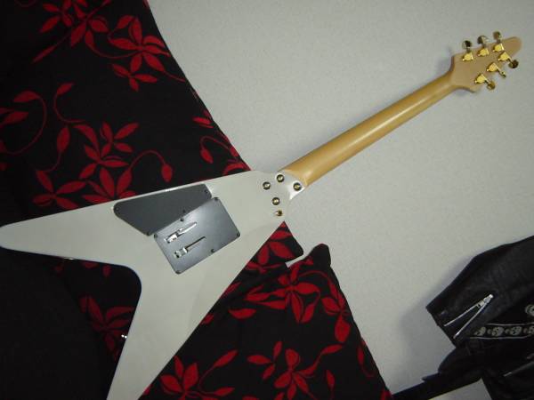 FERNANDES FV-80K 黒夢 臣 鈴木新(フェルナンデス)｜売買された  