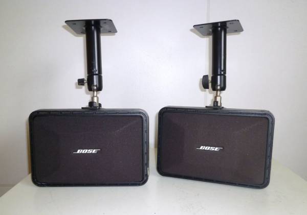 ジャンク品！BOSE101MM天吊金具ブラケット付きペアボーズ