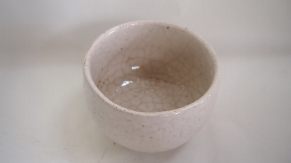 志野焼 松山図 時代物 共箱 抹茶碗(gc4) 志野焼 抹茶茶碗 松山作 共箱 茶道具(志野)｜売買されたオークション