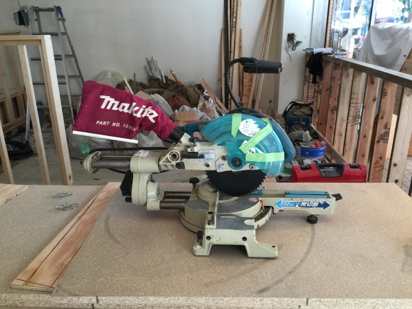 MAKITA 190 スライドマルノコ LS0715FL マキタ 押切 卓上(切断機一般 