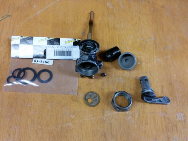 最終 O/H済 KAWASAKI Z1 Z2 純正 初期 黒 ガソリンコック 当時