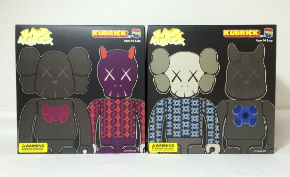 KAWS キューブリック バスストップ セット Kubrick BusStop