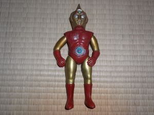 スペクトルマンのYahoo!オークション(旧ヤフオク!)の相場・価格を見る