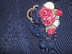 ☆[アトリエ　アイ]未着用・日本製・手染のレース・紺ワンピース