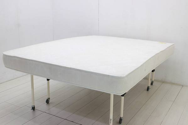 51：展示【本州送料無料】マニフレックスダブルマットレス高反発