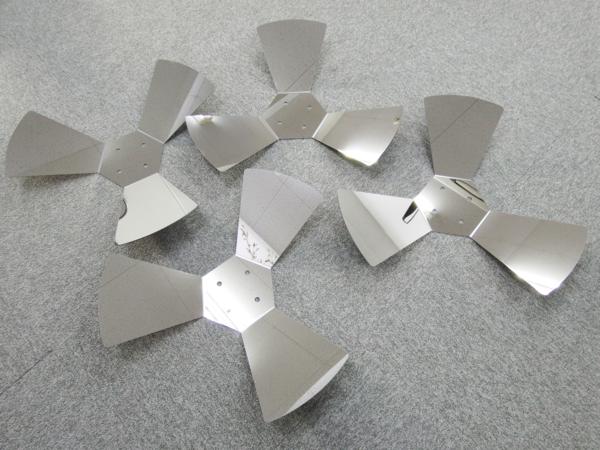 ★新商品★プロペラスピンナー鏡面22.5インチ１セット4枚売り★