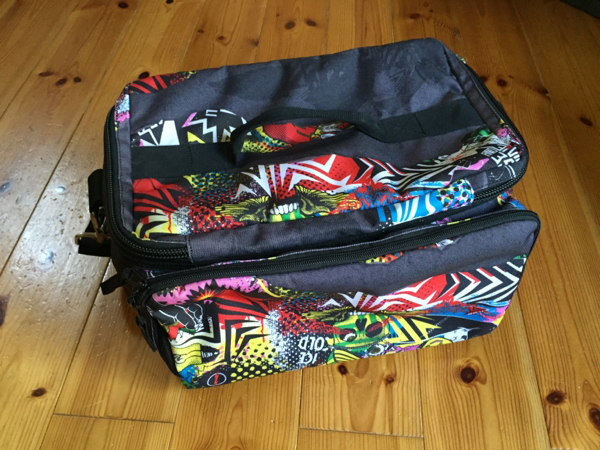 BURTON★バートン クーラーバック ★スピーカー付き_2