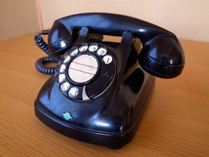 黒電話のYahoo!オークション(旧ヤフオク!)の相場・価格を見る｜Yahoo