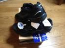 新品未使用箱入り　ミズノ　mizuno スニーカー 黒色 26.0cm