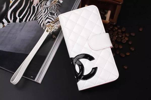 シャネルノベルティiPhone6/6s ケースホワイト