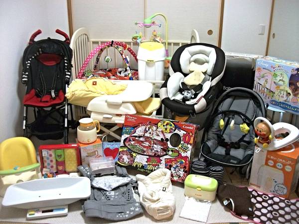 出産準備セット 回転式チャイルドシート エルゴ 上品ベッド等