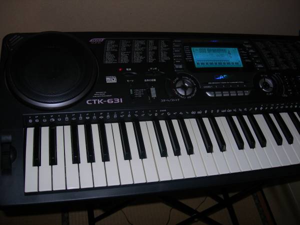 カシオ / キーボード CTK-631 調整機能台 折たたみ椅子付 動作確 カシオ / キーボード CTK-631 調整機能台 折たたみ椅子付 動作確