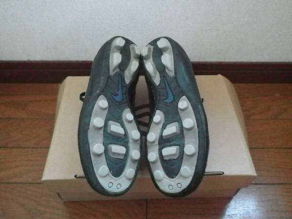 ★ナイキ★ジュニアスパイク２１．５cm_2